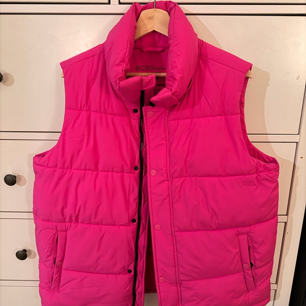 BCBG Generation Hot Pink Puffer Vest – Size L – Feather-Free Fill